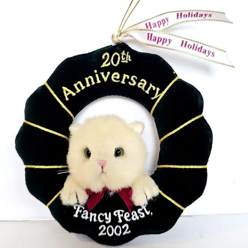2002 Fancy Feast 20th Anniversary Plush Cat Wreath Ornament Holiday Collectible